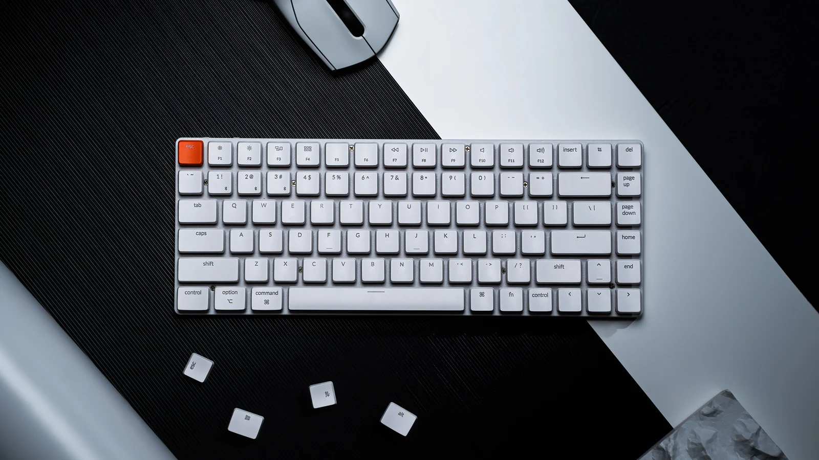 Bezprzewodowa klawiatura mechaniczna Keychron K3 Ultra-slim bez podświetlenia (Wersja 2)